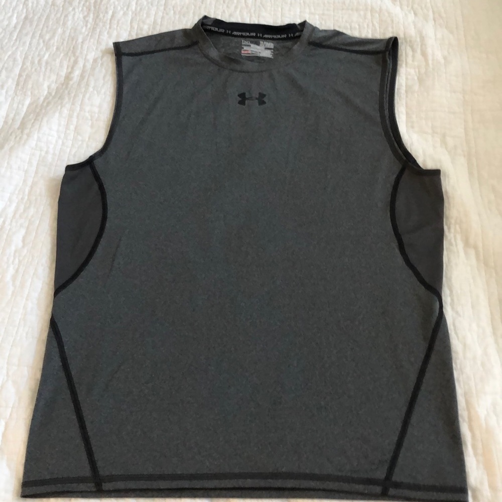Under Armour workout tee XL